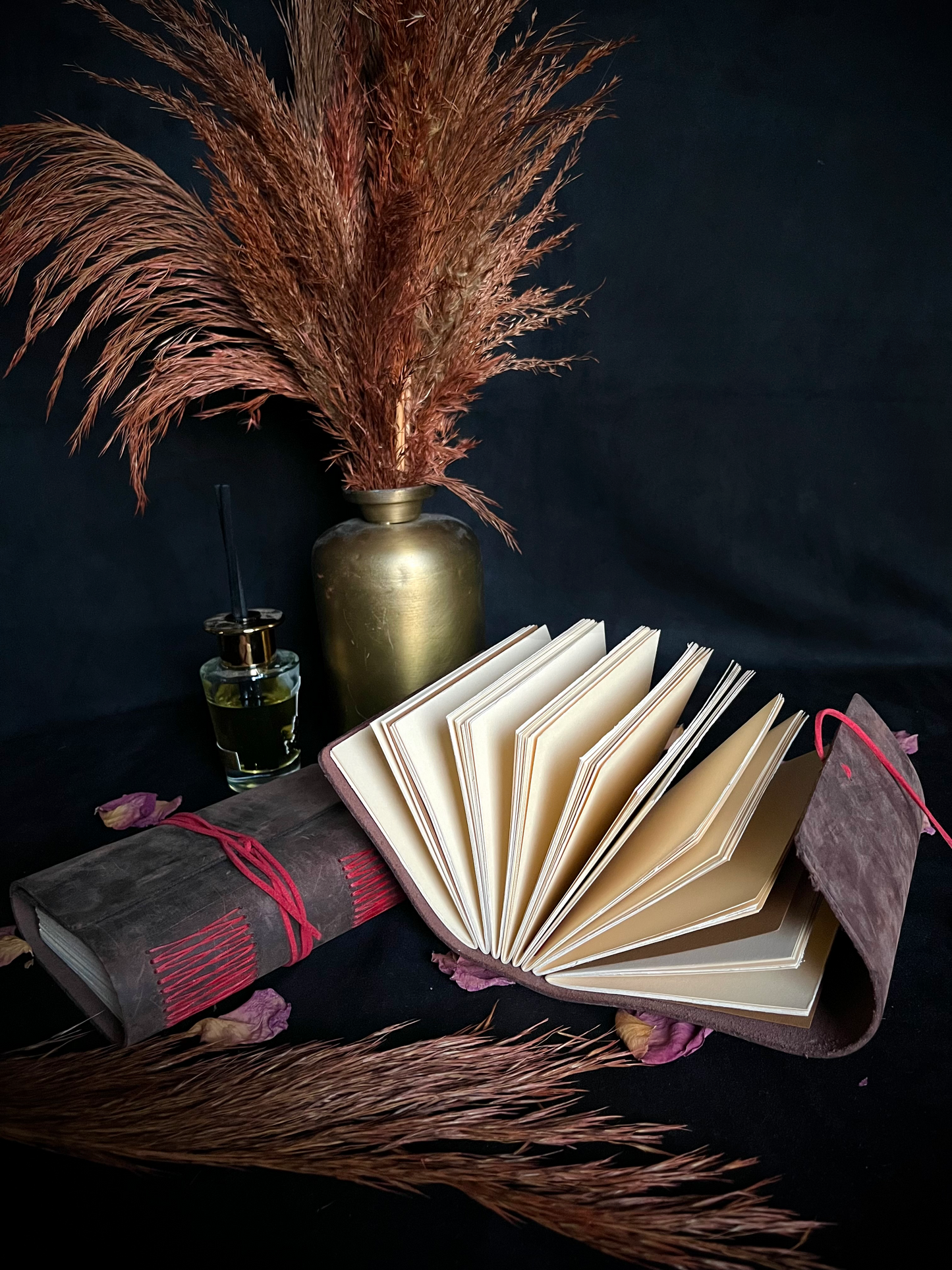 Rudos odinės užrašinės