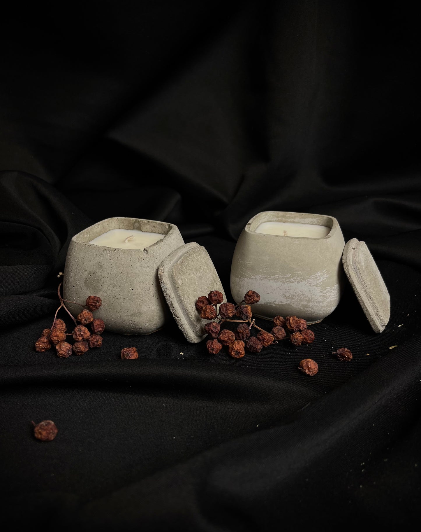 Odos kvapo betoninė žvakė