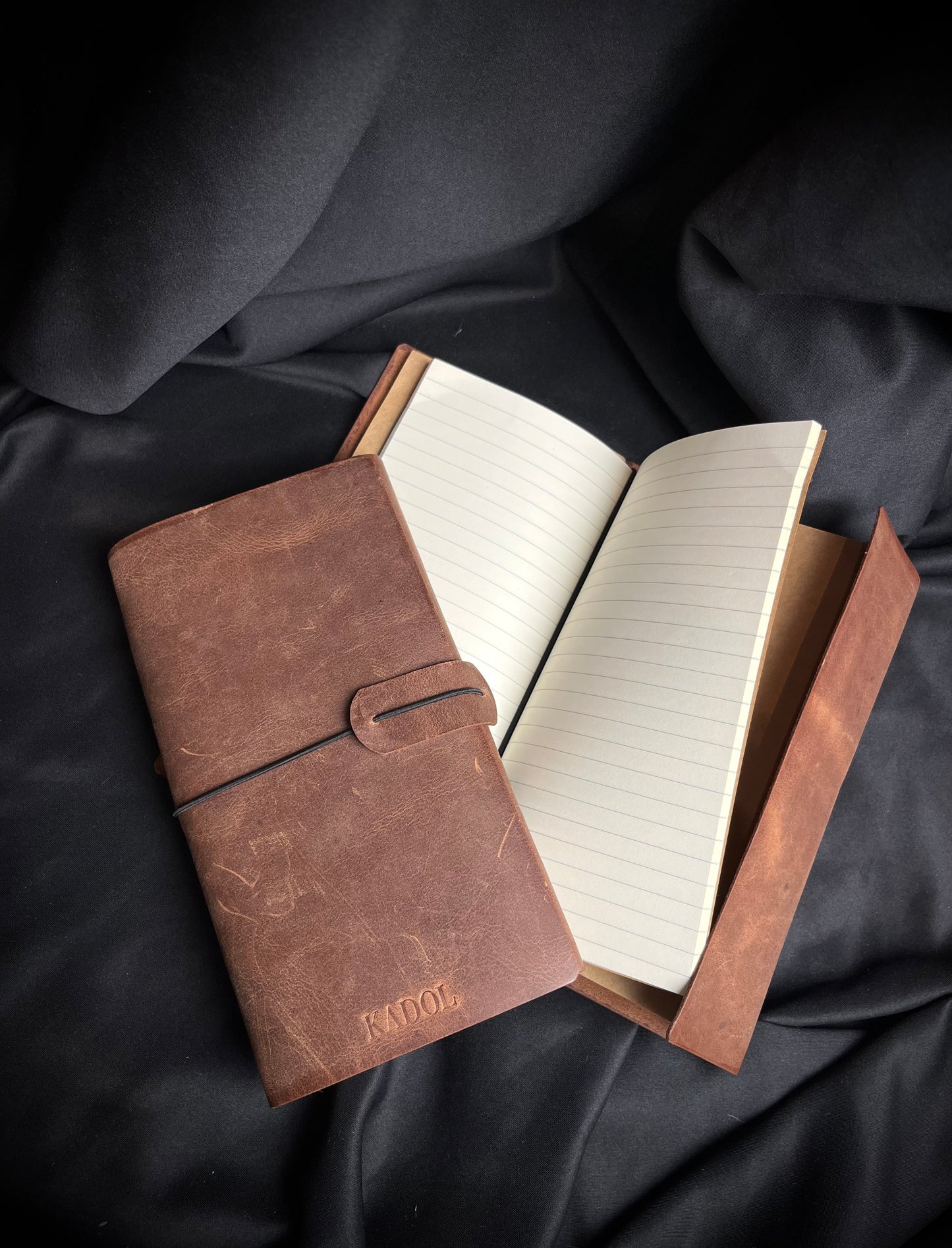 Ruda odinė užrašinė